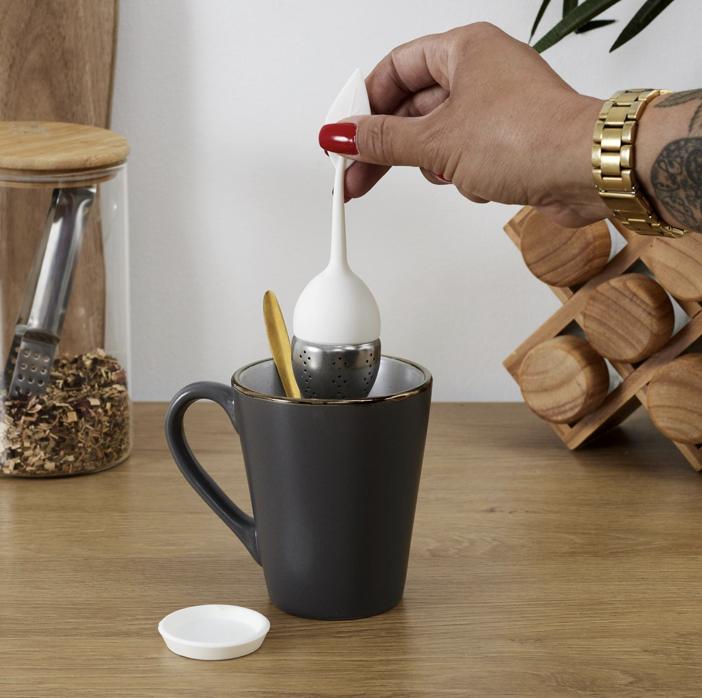 Infuseur pour tasse et mug en acier inoxydable